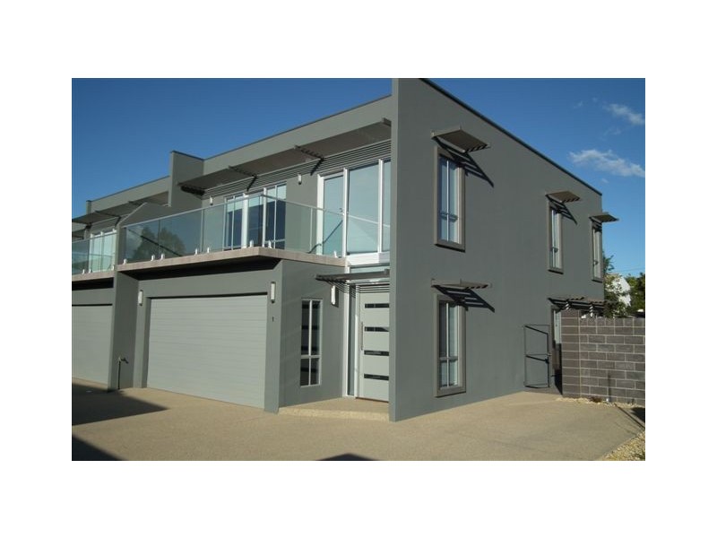 2B/130 Kookora Street, Griffith NSW 2680