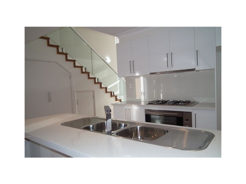 2B/130 Kookora Street, Griffith NSW 2680