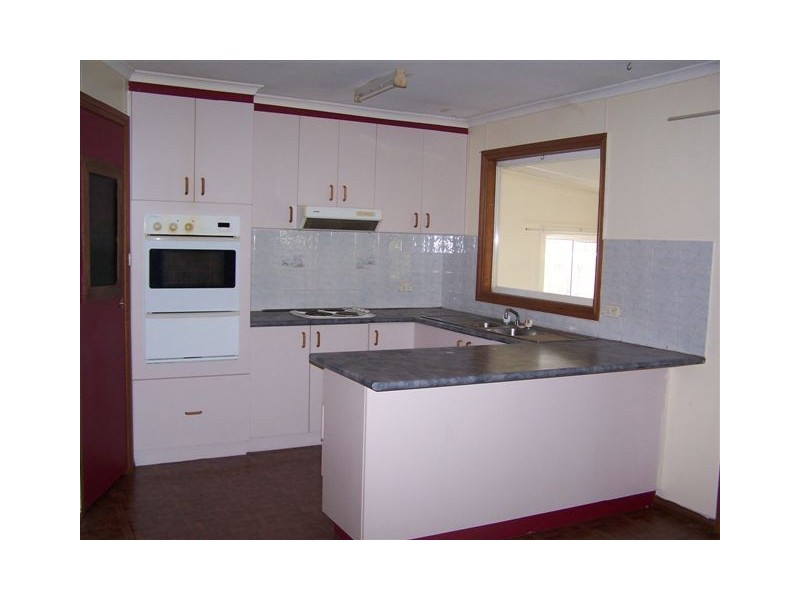31 Currawong Crescent, Coleambally NSW 2707