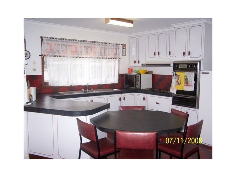 8 Sandpiper Street, Coleambally NSW 2707