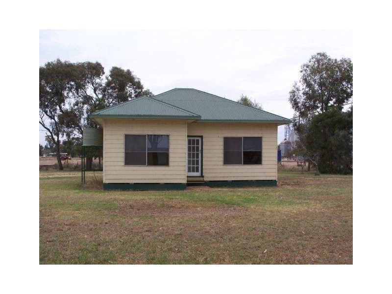 14-18 Bencubbin Avenue, Coleambally NSW 2707