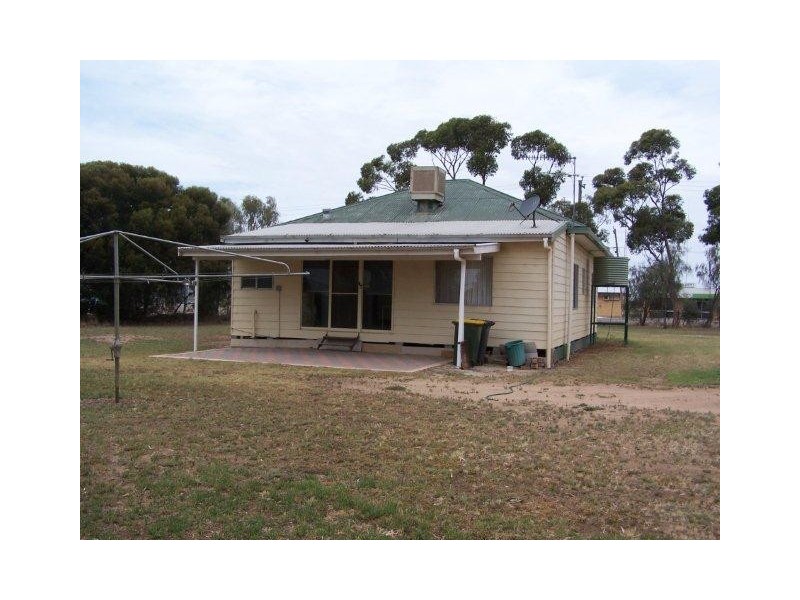 14-18 Bencubbin Avenue, Coleambally NSW 2707