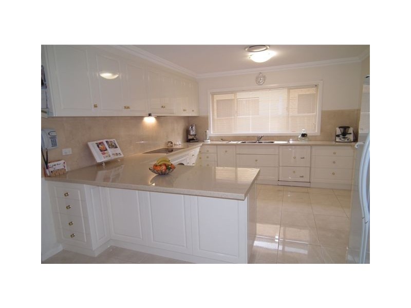 157 Clifton Boulevard, Griffith NSW 2680