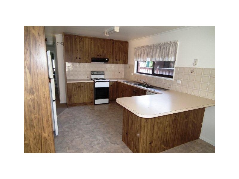 8 Chilvers Place, Griffith NSW 2680