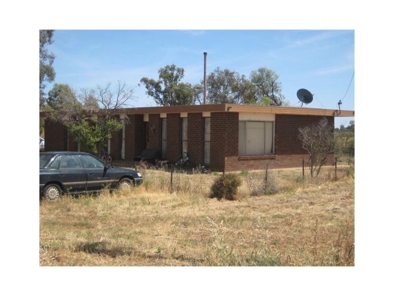 29A and 29B Clark Road, Benerembah NSW 2680