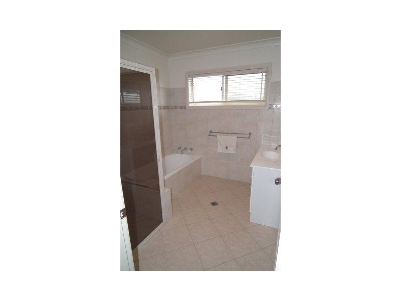 14 Ballestrin Street, Griffith NSW 2680