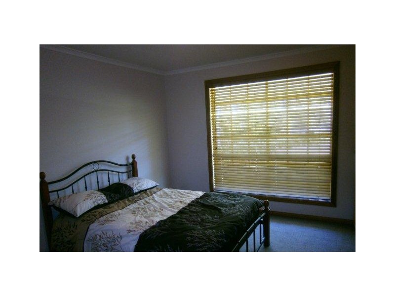 100-104 Cowper Street, Hillston NSW 2675