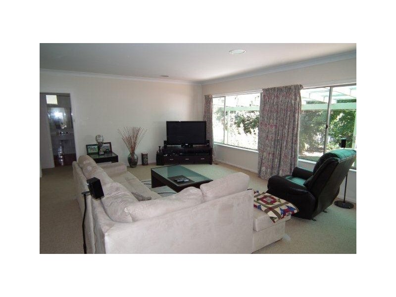 18 Nyora Street, Griffith NSW 2680