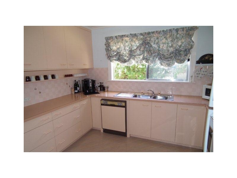 18 Nyora Street, Griffith NSW 2680