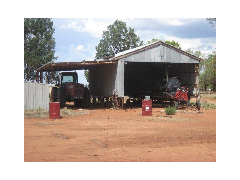 “Kaneira Park” Burley Griffin Way, Binya NSW 2665