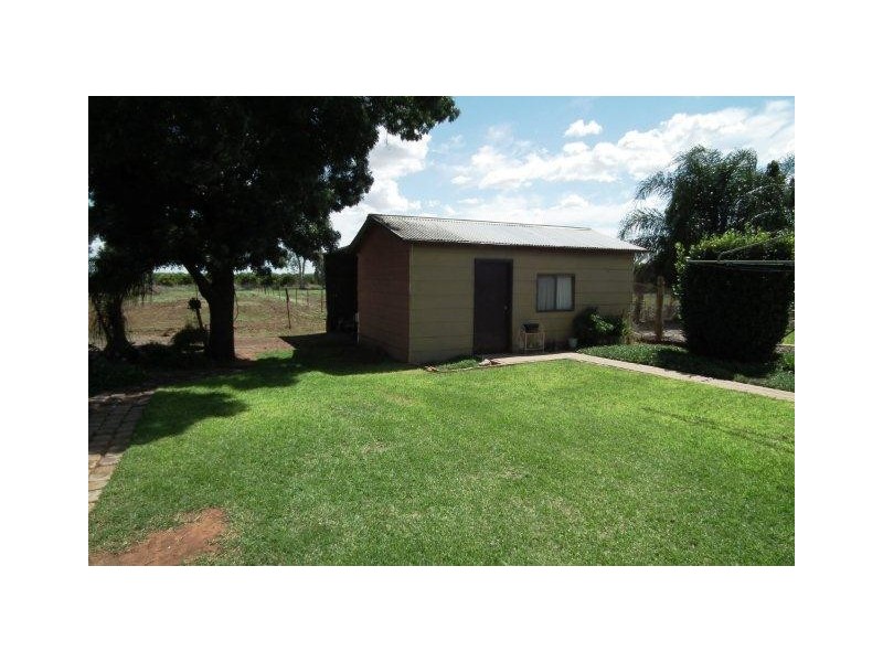 1197 Collins Road, Griffith NSW 2680