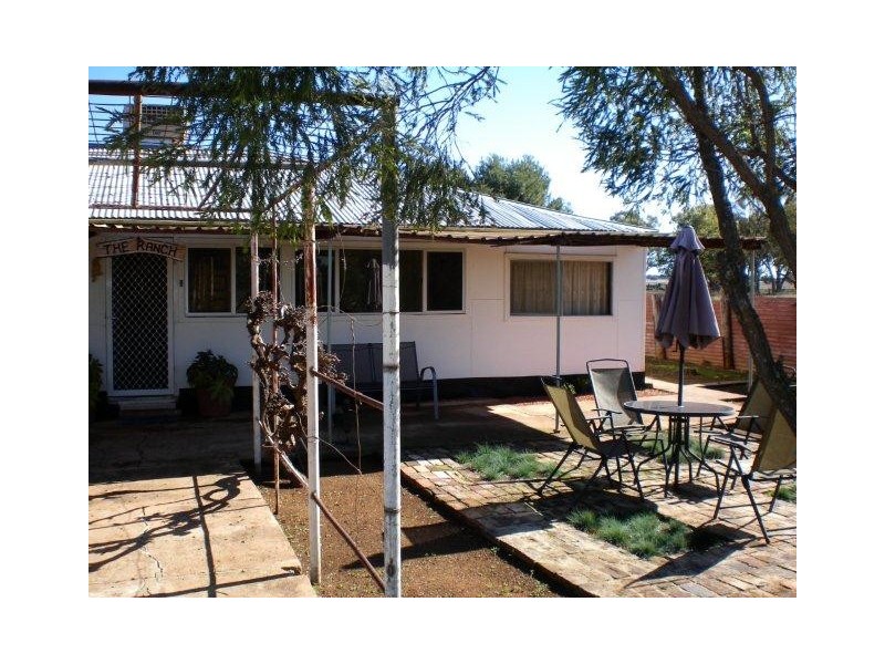 5 Suburb Street, Rankins Springs NSW 2669