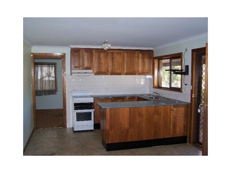 28 Bellbird Street, Coleambally NSW 2707