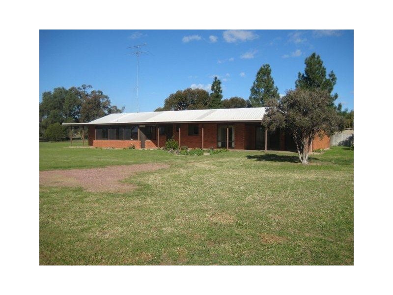 Farm 1118 and Farm 1119, Murrami NSW 2705
