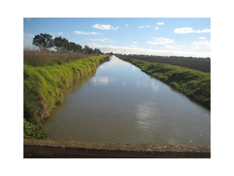 Farm 1118 and Farm 1119, Murrami NSW 2705