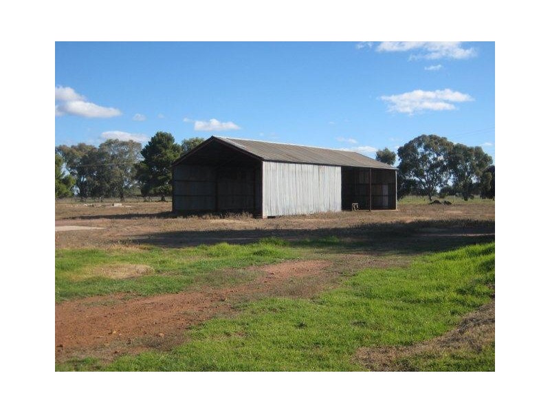 Farm 1118 and Farm 1119, Murrami NSW 2705