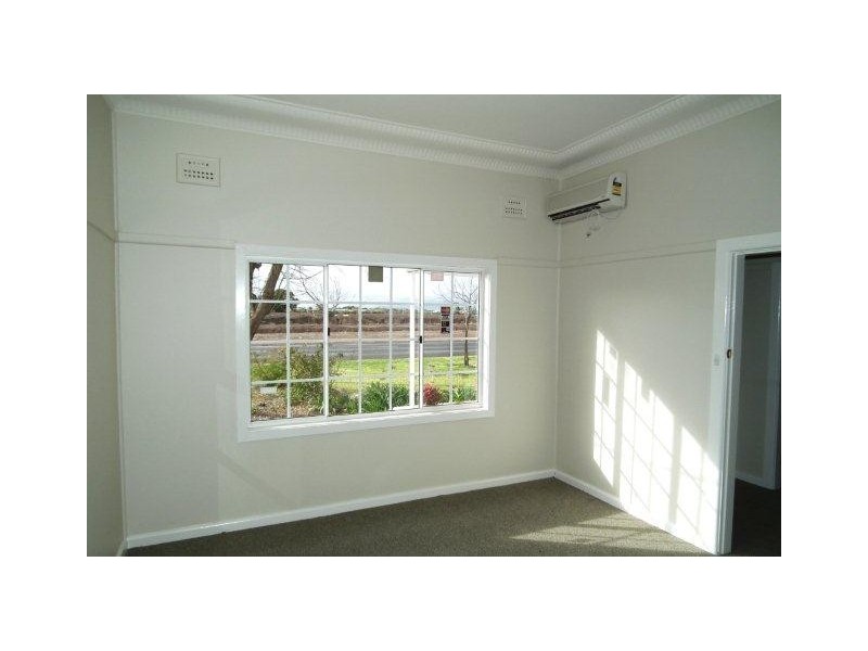 14 Lenehan Road, Griffith NSW 2680