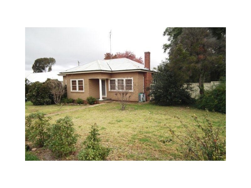 8 Konoa Street, Griffith NSW 2680