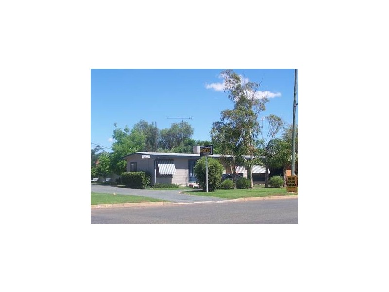 28-30 Canada Street, Lake Cargelligo NSW 2672