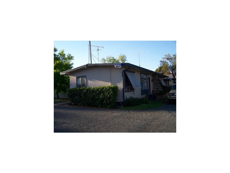 28-30 Canada Street, Lake Cargelligo NSW 2672