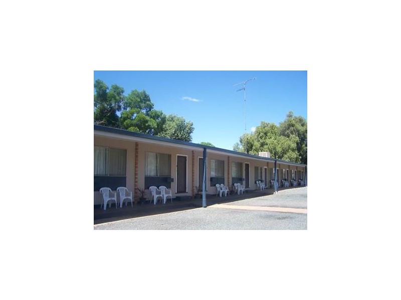 28-30 Canada Street, Lake Cargelligo NSW 2672