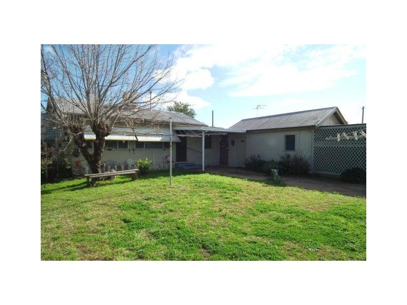 3 Curtin Street, Griffith NSW 2680