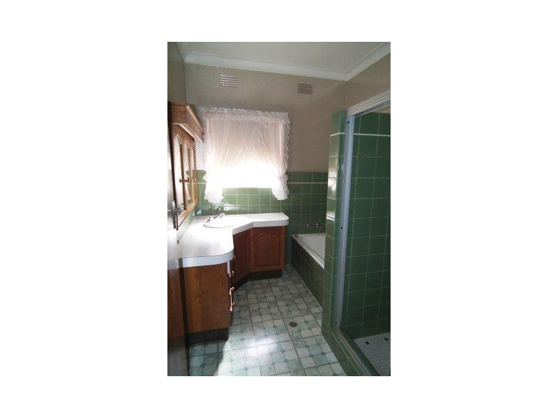 15 Ortella Street, Griffith NSW 2680