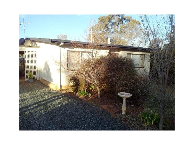 6 Ninti Street, Rankins Springs NSW 2669