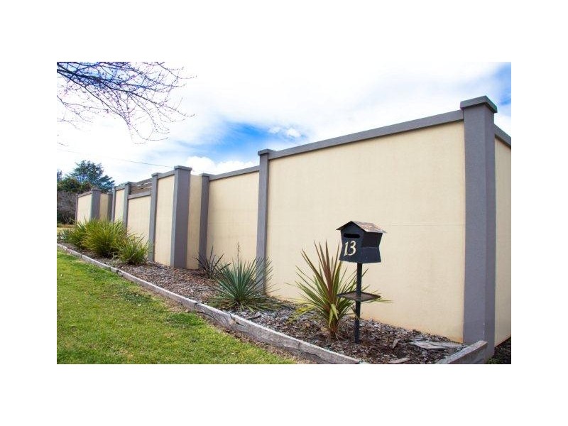 13 Hart Street, Griffith NSW 2680