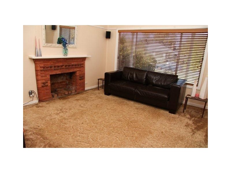 45 Gordon Avenue, Griffith NSW 2680