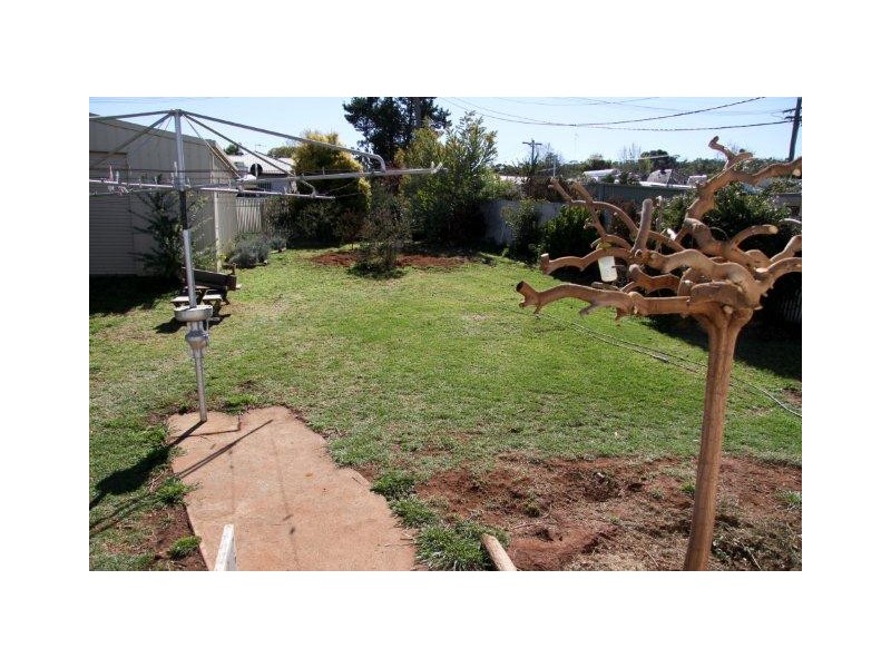 45 Gordon Avenue, Griffith NSW 2680