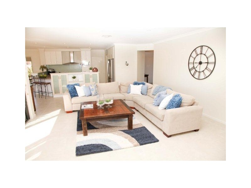 4 Melville Crescent, Yoogali NSW 2680