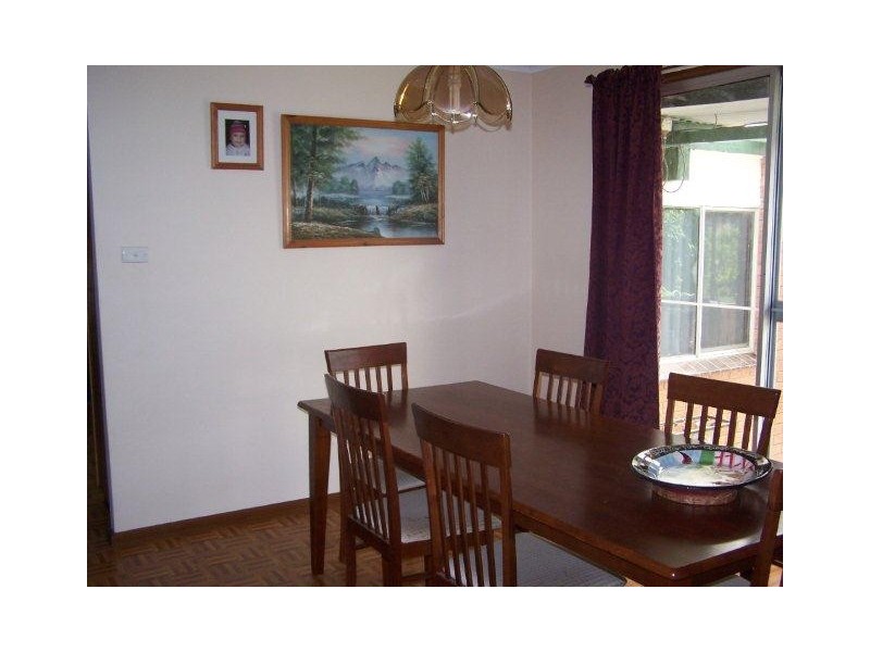 11 Willaroo Street, Coleambally NSW 2707