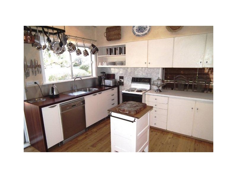 41 Langley Crescent, Griffith NSW 2680