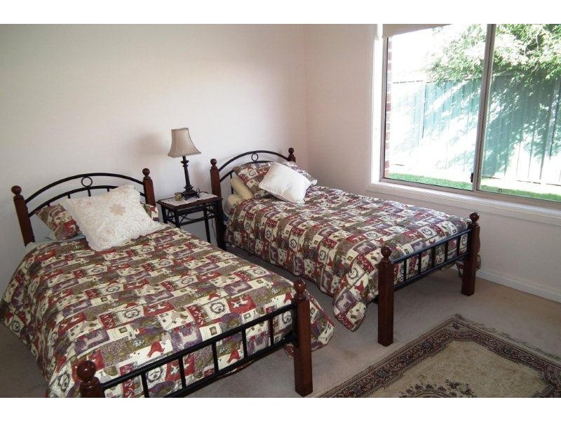 18A and 18B Robrick Close, Griffith NSW 2680