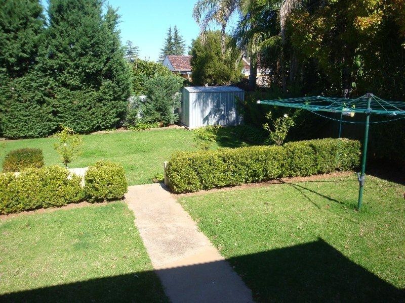 67 Ross Crescent, Griffith NSW 2680