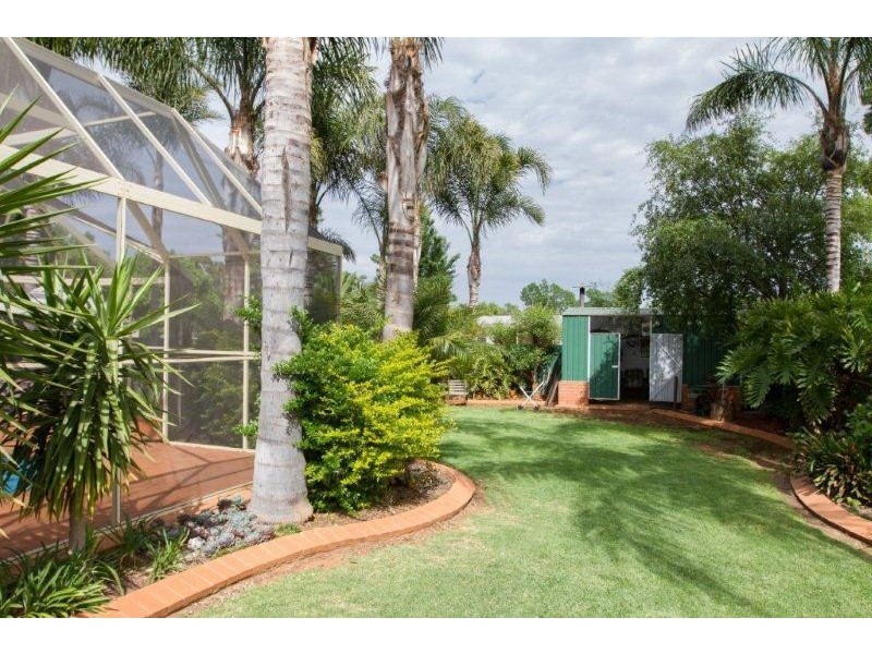 110 Erskine Road, Griffith NSW 2680