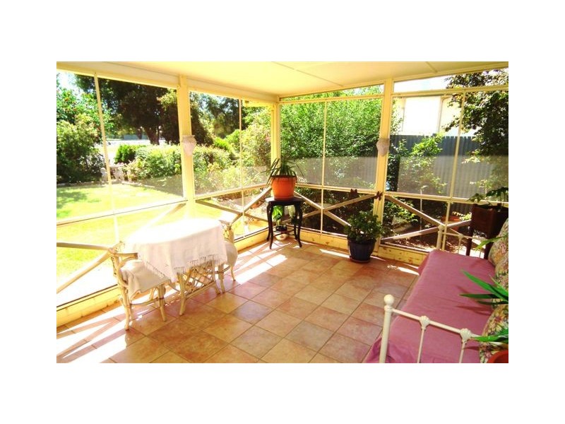 18 Gunbar Street, Griffith NSW 2680