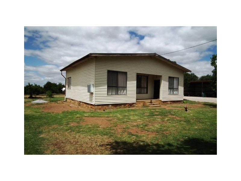 Farm 450 Morley Road, Yoogali NSW 2680