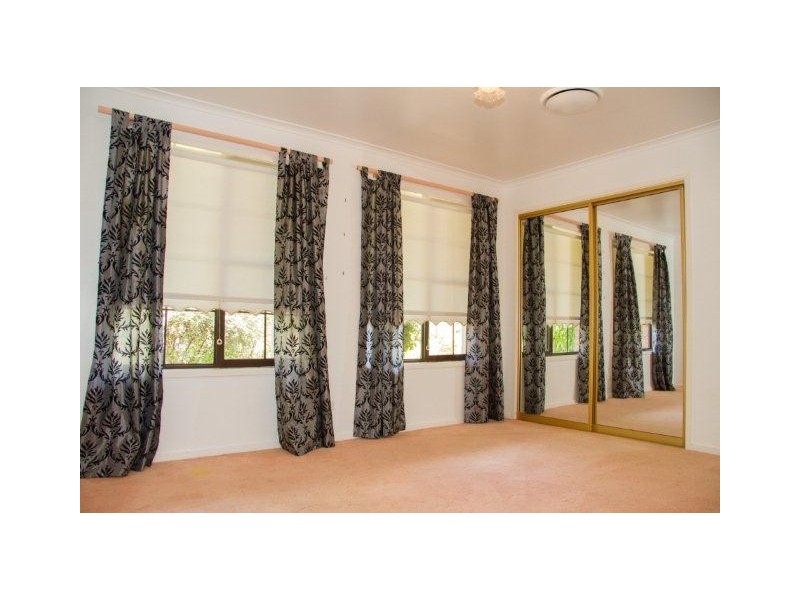 10 Robertson Street, Griffith NSW 2680