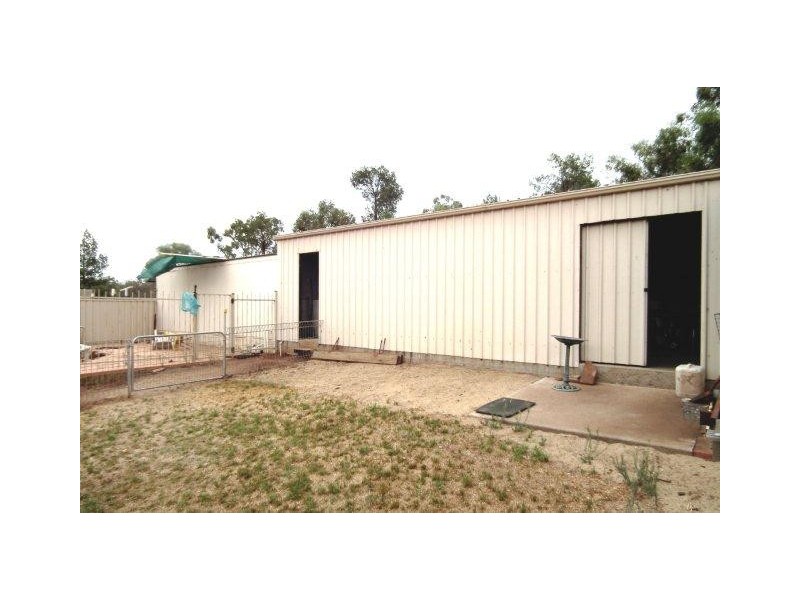71 McPherson Road, Beelbangera NSW 2680