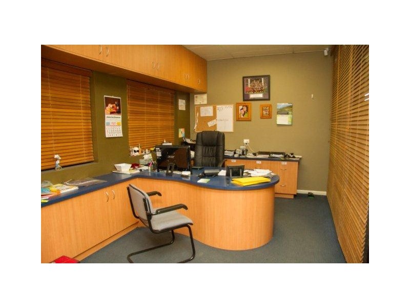 120 Wakaden Street, Griffith NSW 2680