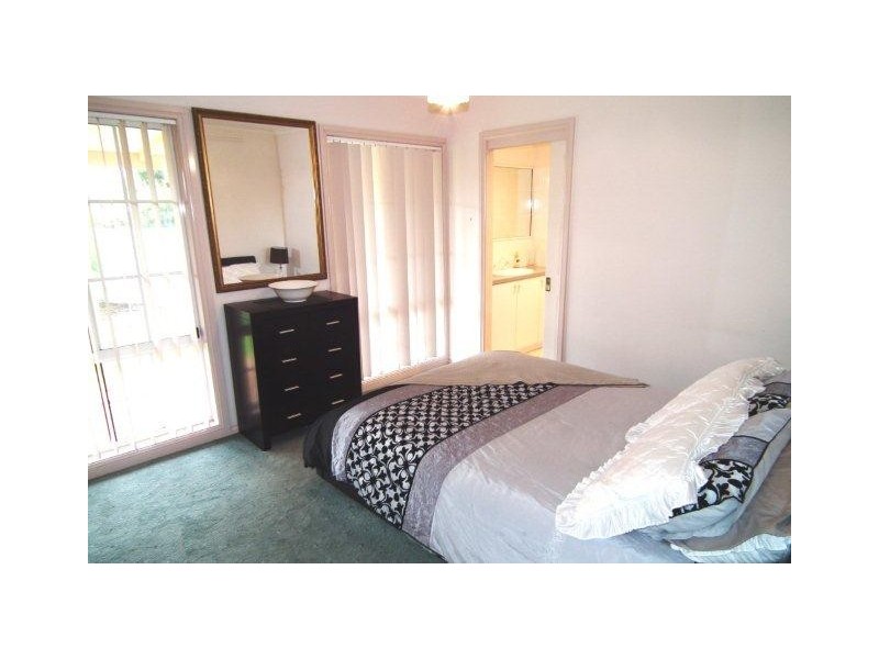 7 Halford Place, Griffith NSW 2680