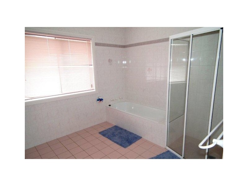 7 Halford Place, Griffith NSW 2680