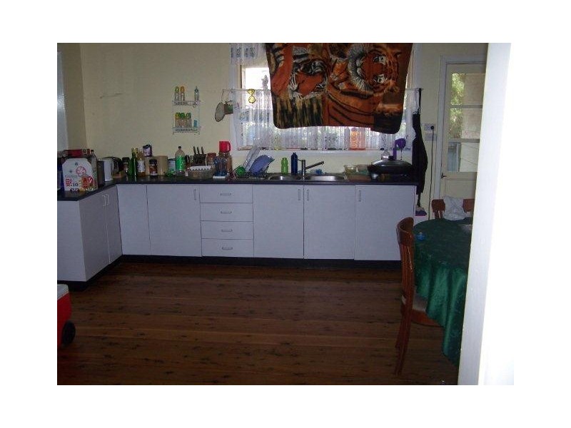 324 Murray Street, Hay NSW 2711