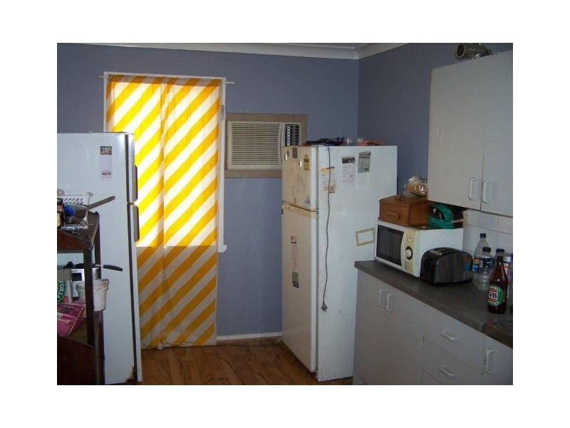 448 Macauley Street, Hay NSW 2711