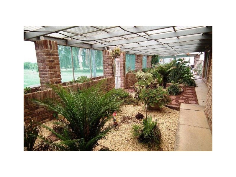 851 Holt Road, Griffith NSW 2680