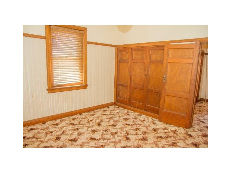 70 Yapunyah Street, Barellan NSW 2665