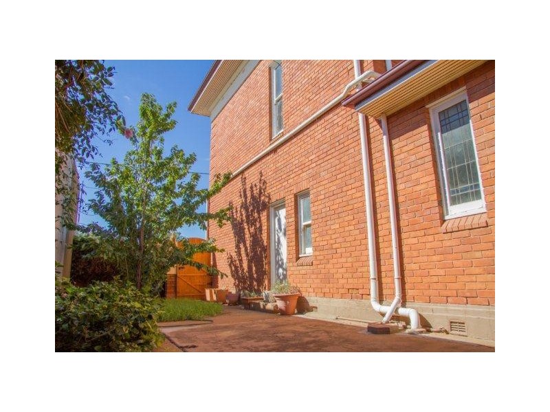 70 Yapunyah Street, Barellan NSW 2665