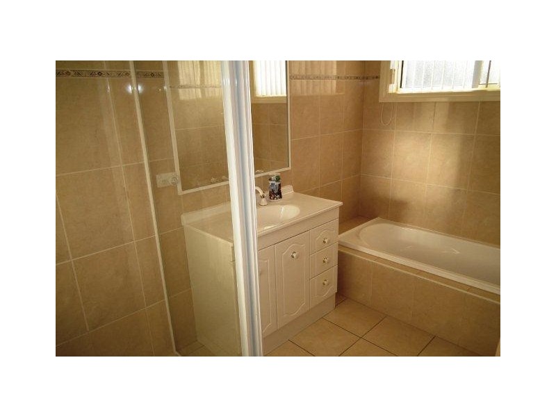 122 Clifton Boulevard, Griffith NSW 2680